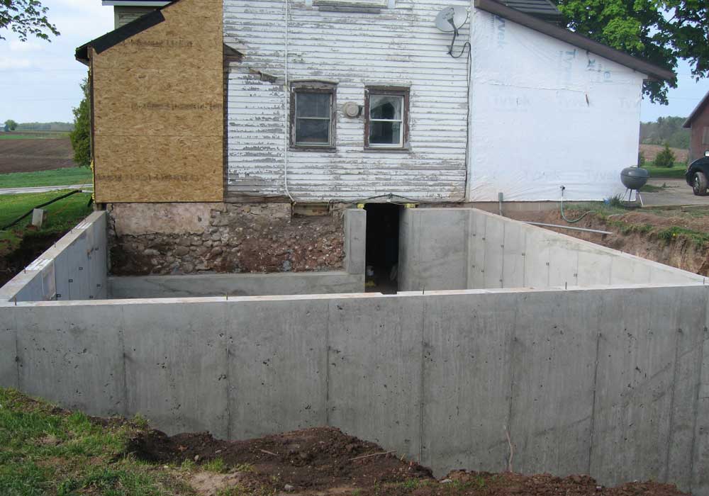 Building Basement Concrete Walls